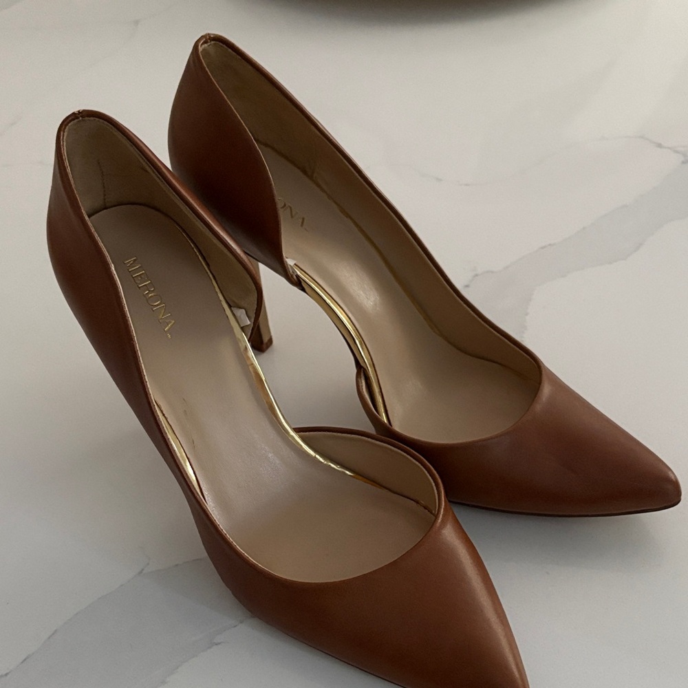 Merona Brown Pointed Toe Heels
